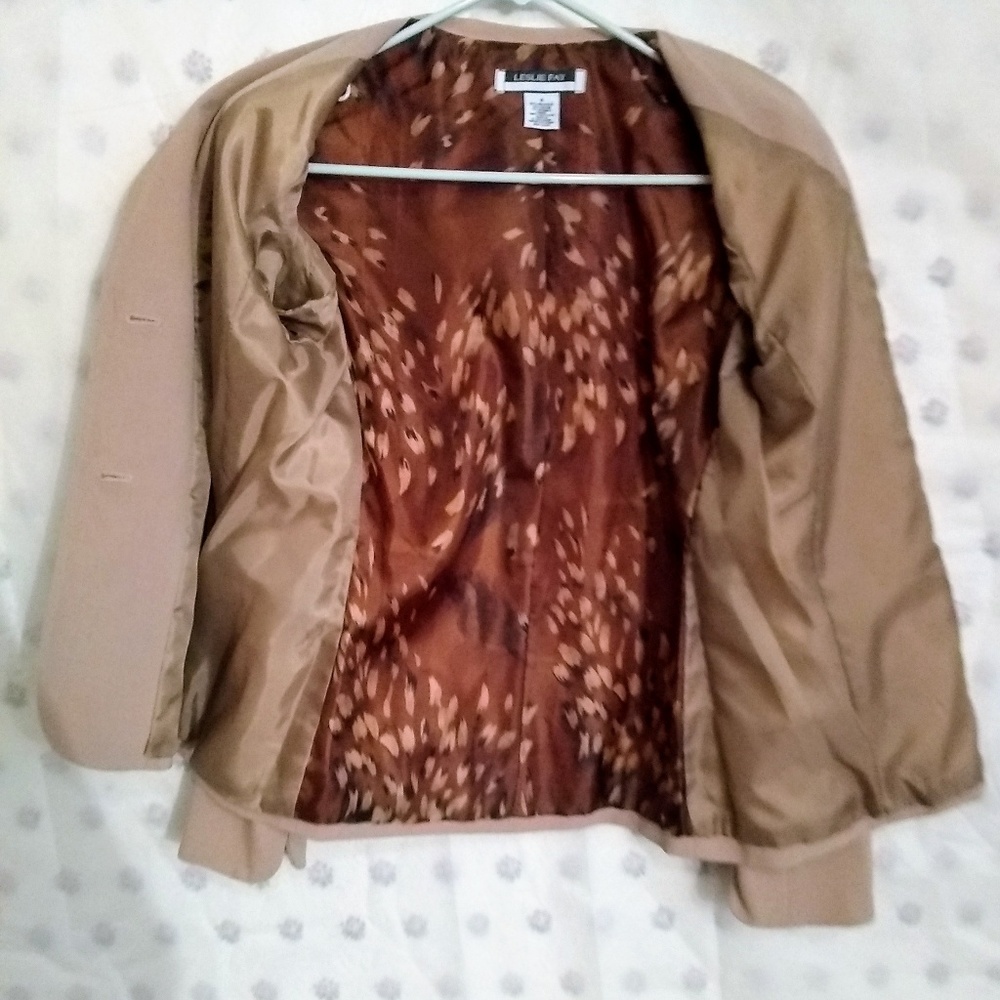 Leslie Fay Creme Blazer - Picture 5 of 8
